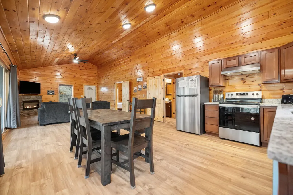 1134 Cliffview Road Campton KY 41301