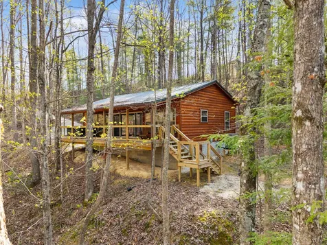 1134 Cliffview Road Campton KY 41301