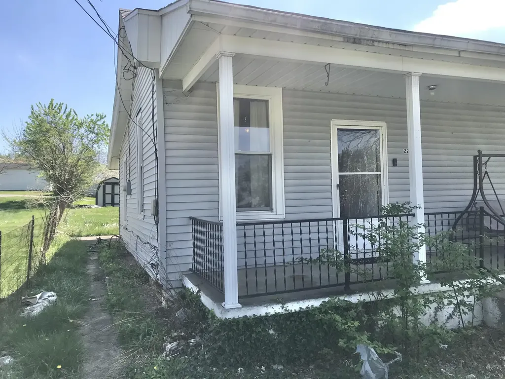 2208 Cedar Street Ashland KY 41101