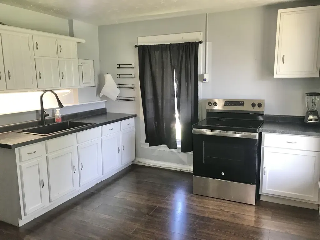 2208 Cedar Street Ashland KY 41101