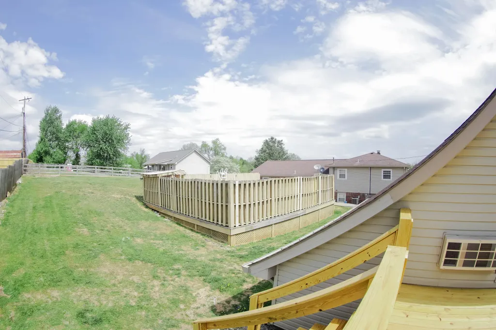 109 Rolling Hills Drive Somerset KY 42503
