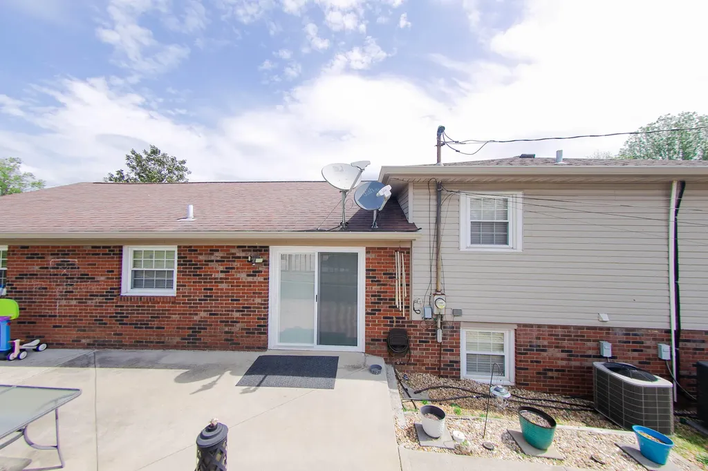 109 Rolling Hills Drive Somerset KY 42503
