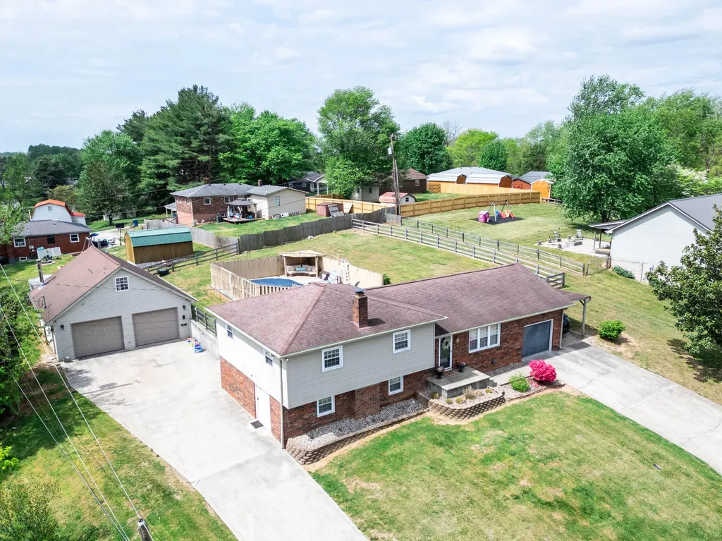 109 Rolling Hills Drive Somerset KY 42503