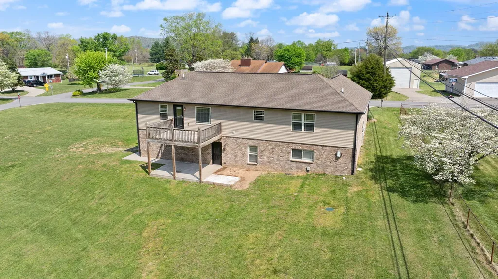 233 Algonquin Trail Somerset KY 42501