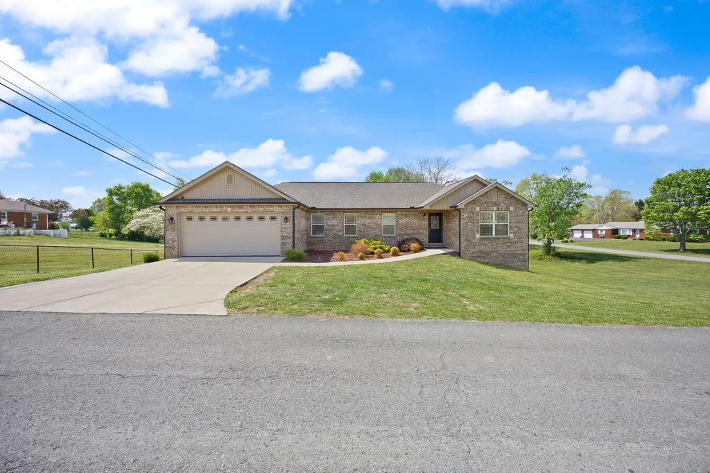 233 Algonquin Trail Somerset KY 42501