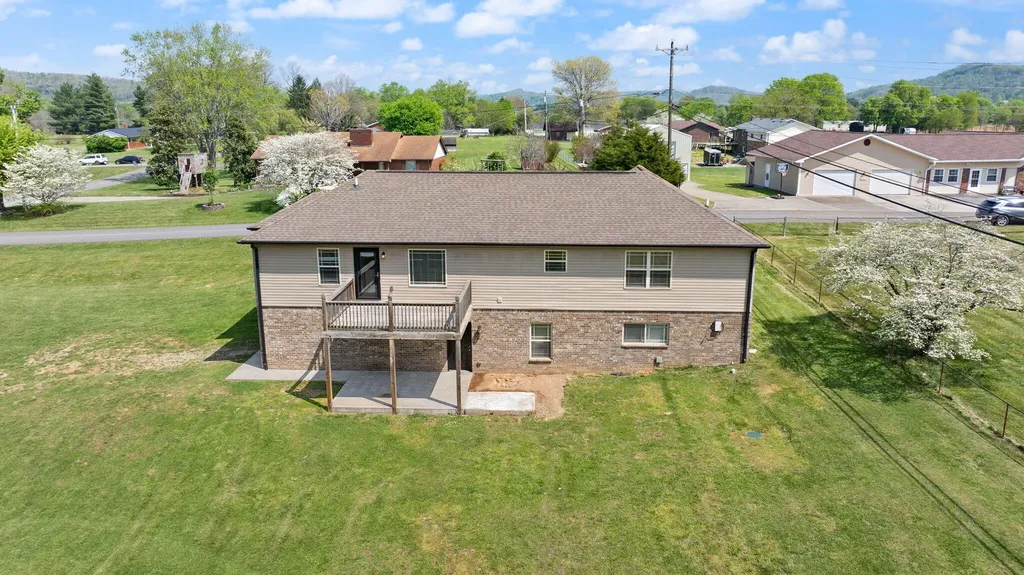 233 Algonquin Trail Somerset KY 42501