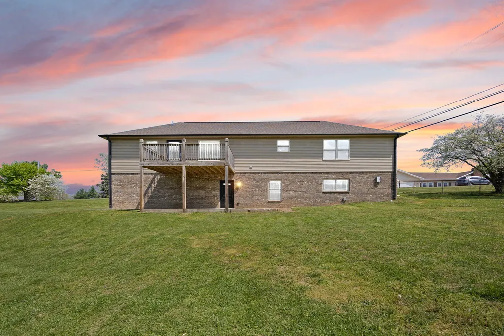 233 Algonquin Trail Somerset KY 42501