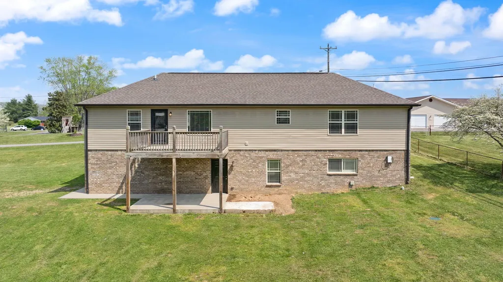 233 Algonquin Trail Somerset KY 42501