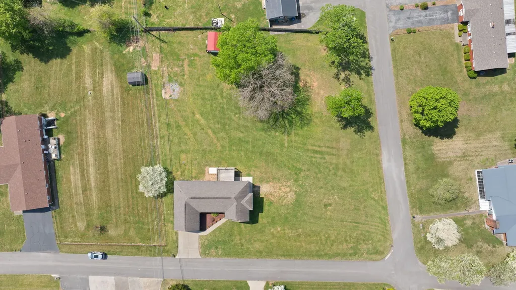 233 Algonquin Trail Somerset KY 42501
