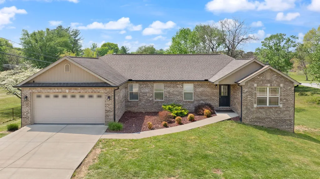 233 Algonquin Trail Somerset KY 42501