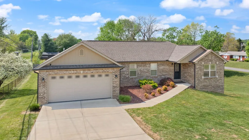 233 Algonquin Trail Somerset KY 42501
