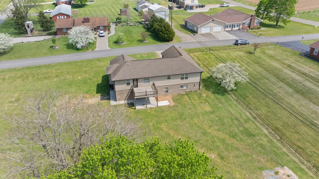 233 Algonquin Trail Somerset KY 42501