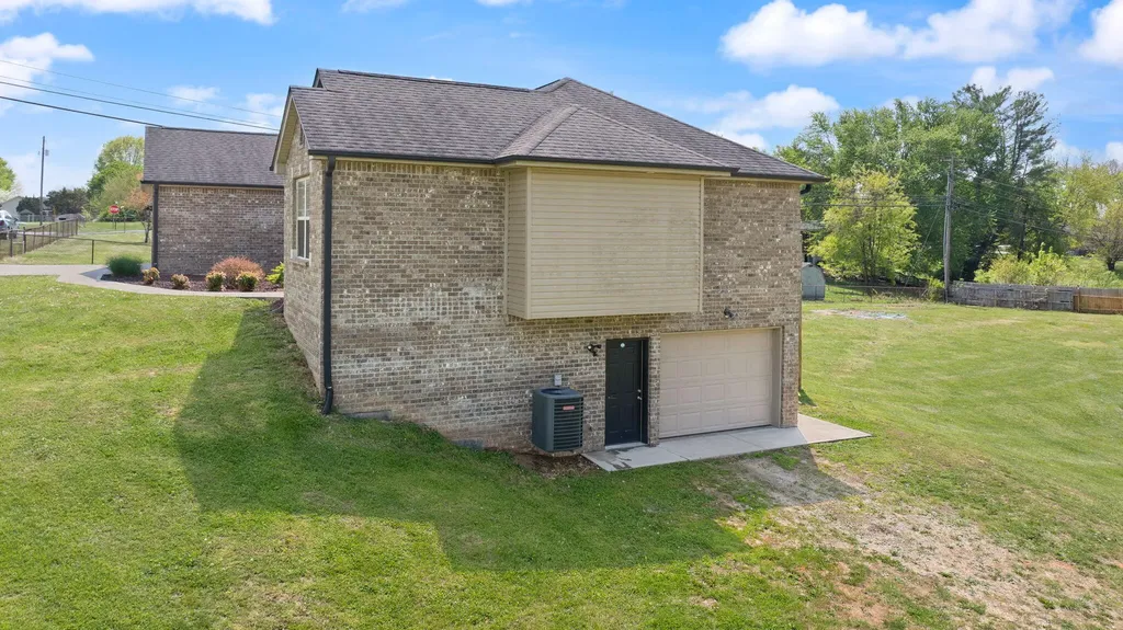 233 Algonquin Trail Somerset KY 42501