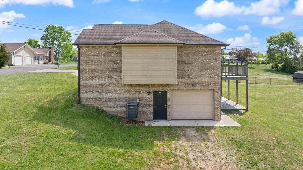 233 Algonquin Trail Somerset KY 42501