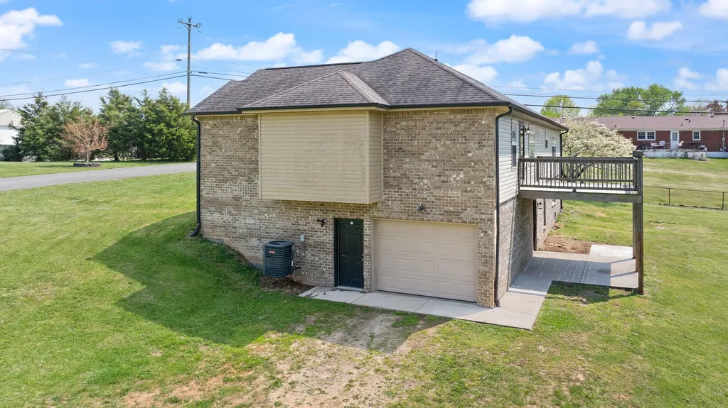 233 Algonquin Trail Somerset KY 42501