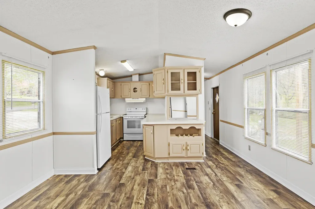 80 Fox Run Road Morehead KY 40351