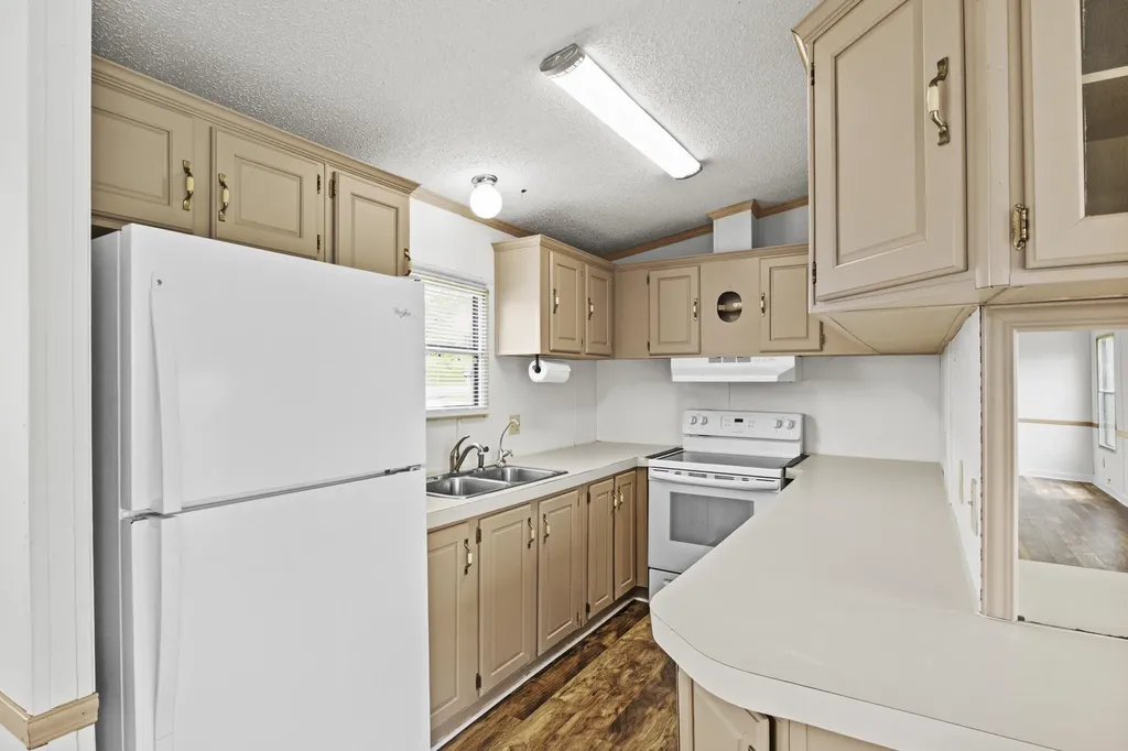80 Fox Run Road Morehead KY 40351