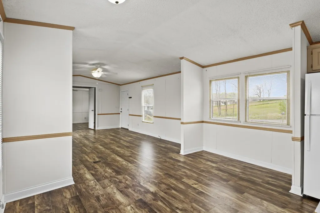 80 Fox Run Road Morehead KY 40351