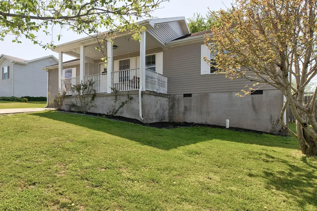 861 Thorn Trace Drive Mt Sterling KY 40353