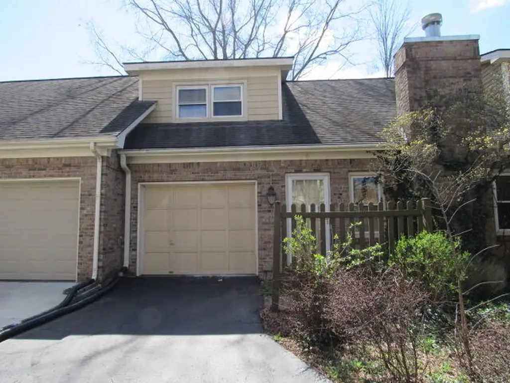 3410 Spangler Drive Lexington KY 40517