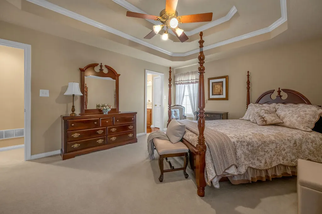 220 Hibiscus Lane Winchester KY 40391