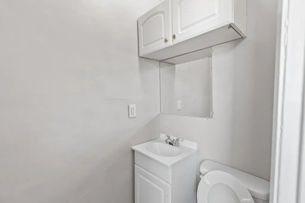 17 W Lexington Avenue Winchester KY 40391