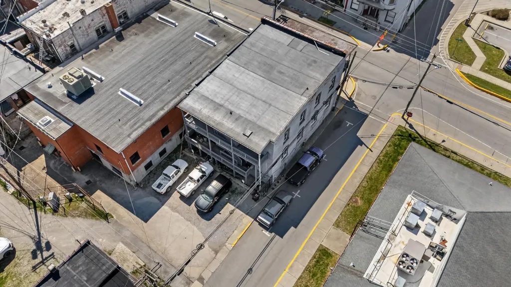 17 W Lexington Avenue Winchester KY 40391