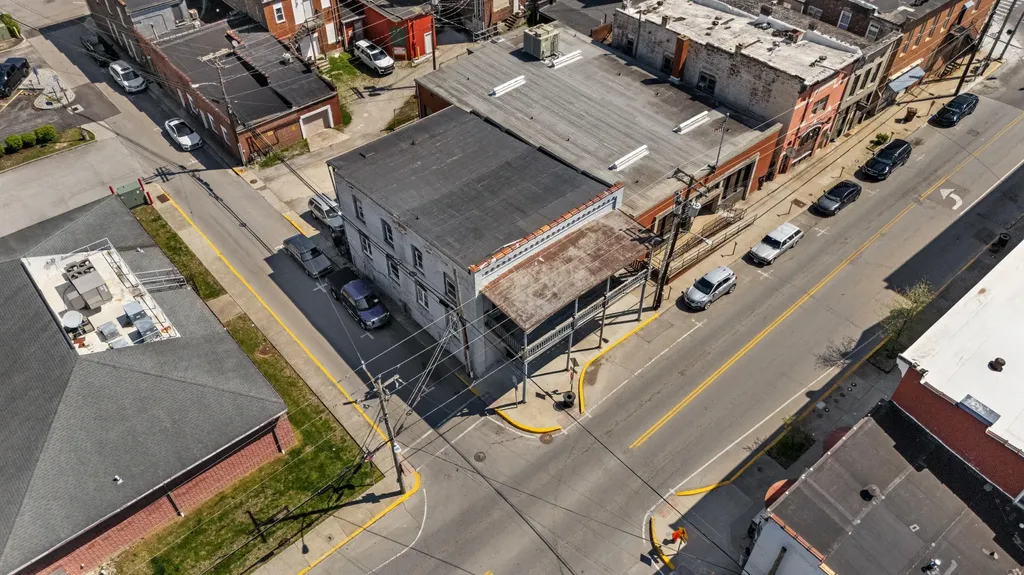 17 W Lexington Avenue Winchester KY 40391