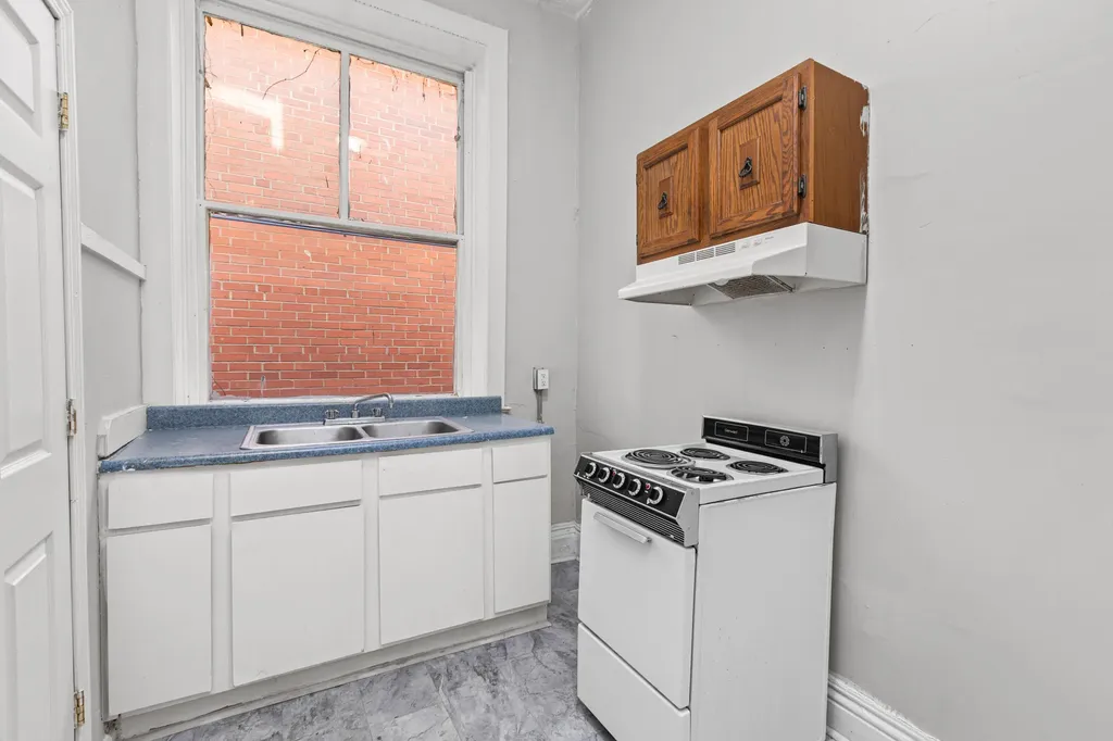 17 W Lexington Avenue Winchester KY 40391