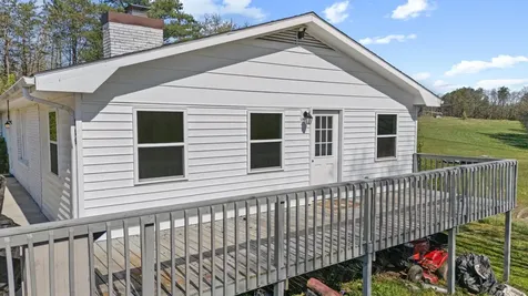 150 Clay Lick Road Jeffersonville KY 40337