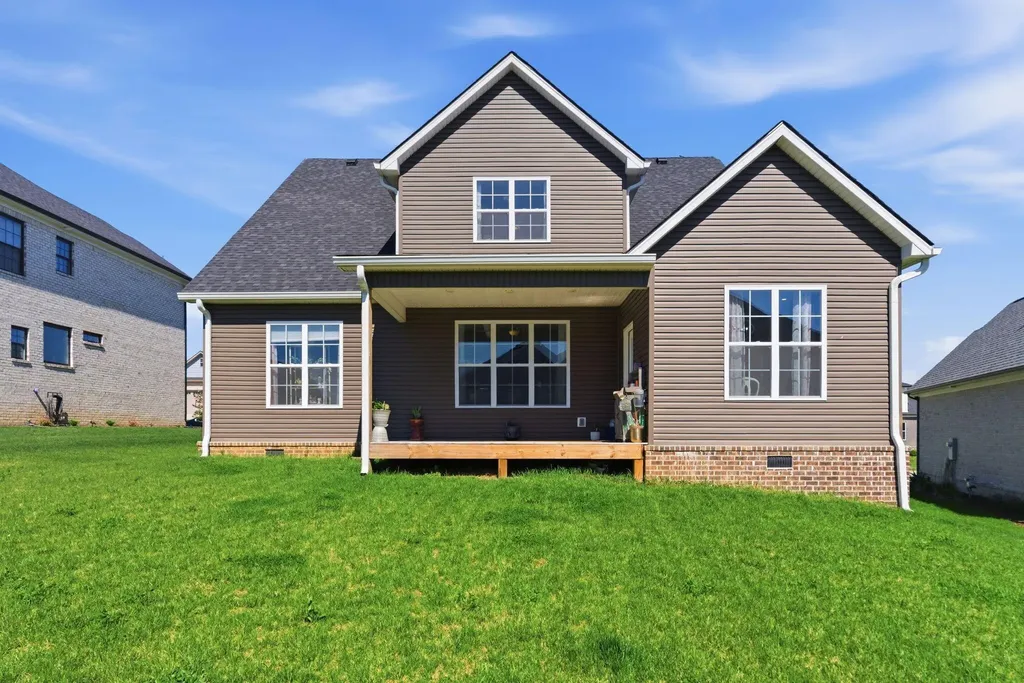 105 Tattersalls Drive Nicholasville KY 40356