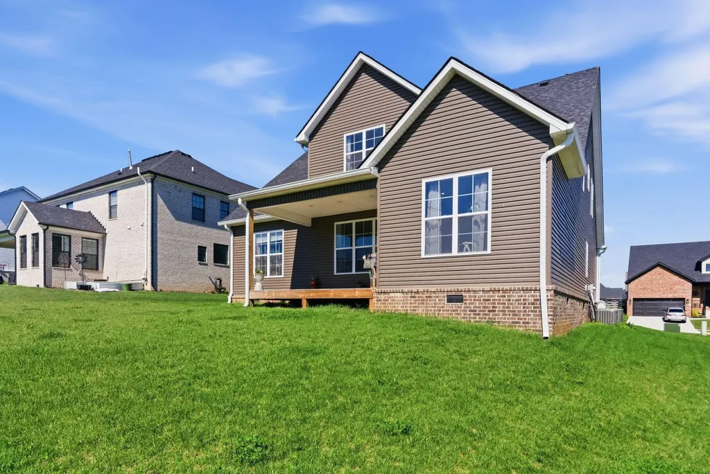 105 Tattersalls Drive Nicholasville KY 40356