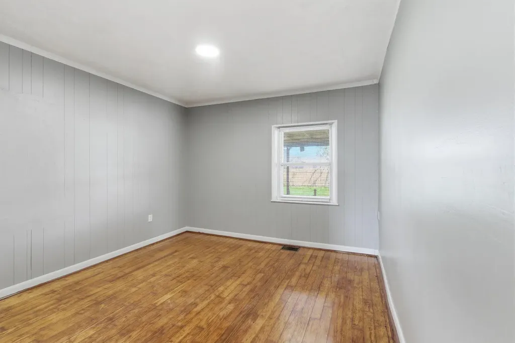 34 Hays Street Winchester KY 40391
