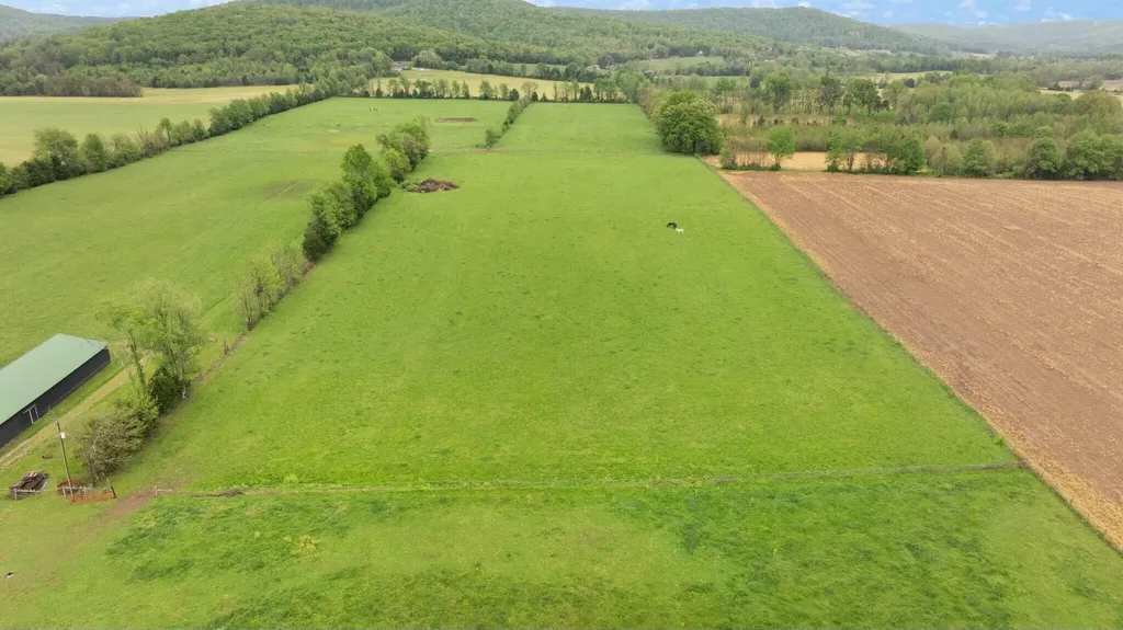 878 Horizon Loop Monticello KY 42633