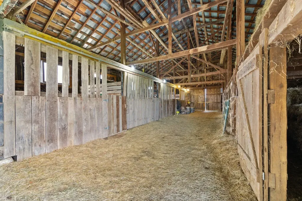 878 Horizon Loop Monticello KY 42633