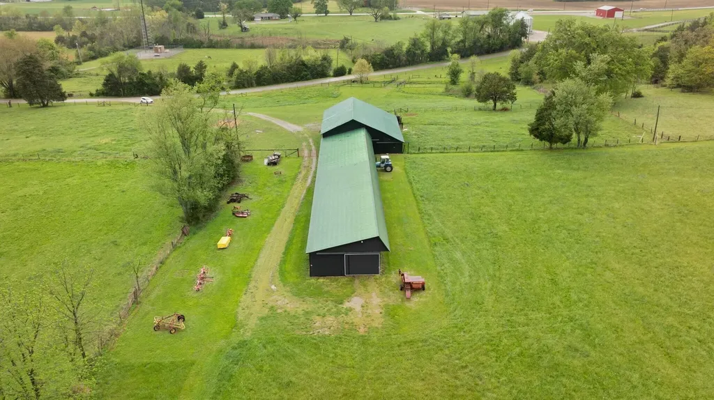 878 Horizon Loop Monticello KY 42633