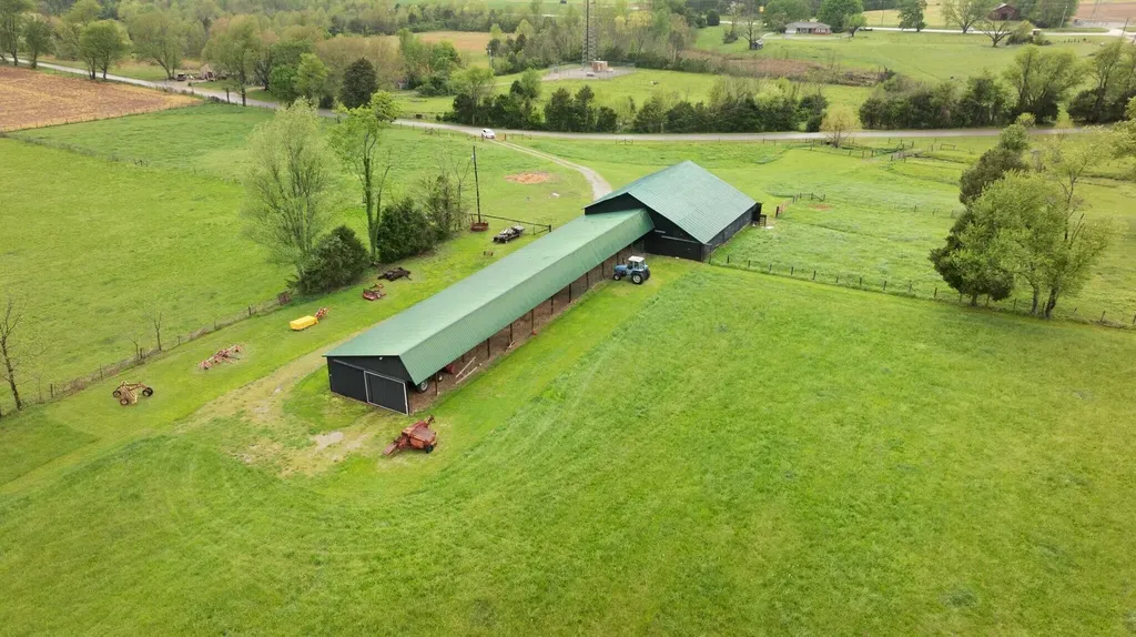 878 Horizon Loop Monticello KY 42633