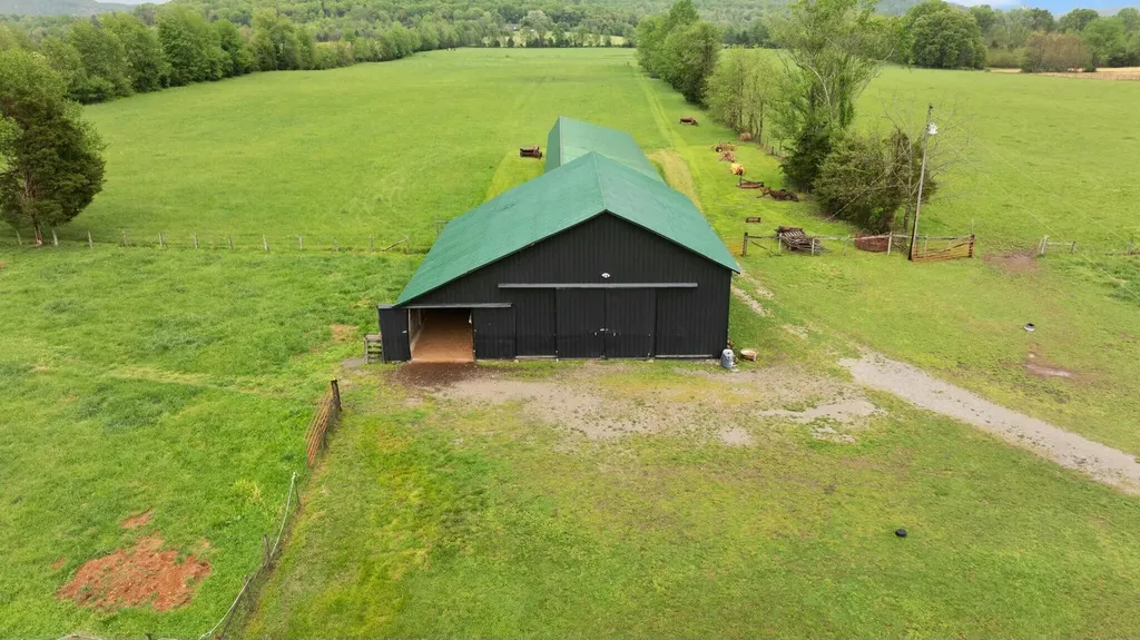 878 Horizon Loop Monticello KY 42633