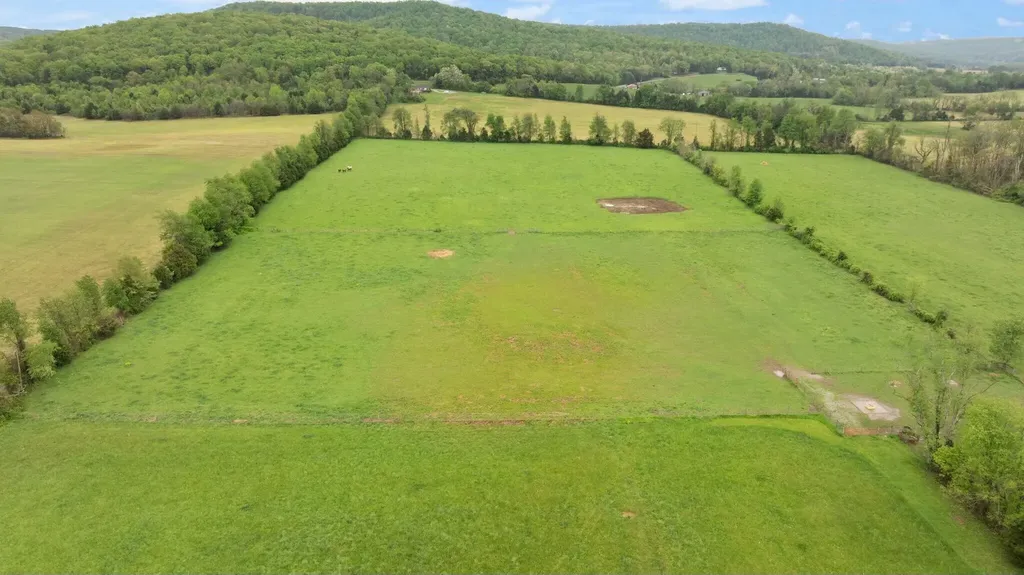 878 Horizon Loop Monticello KY 42633