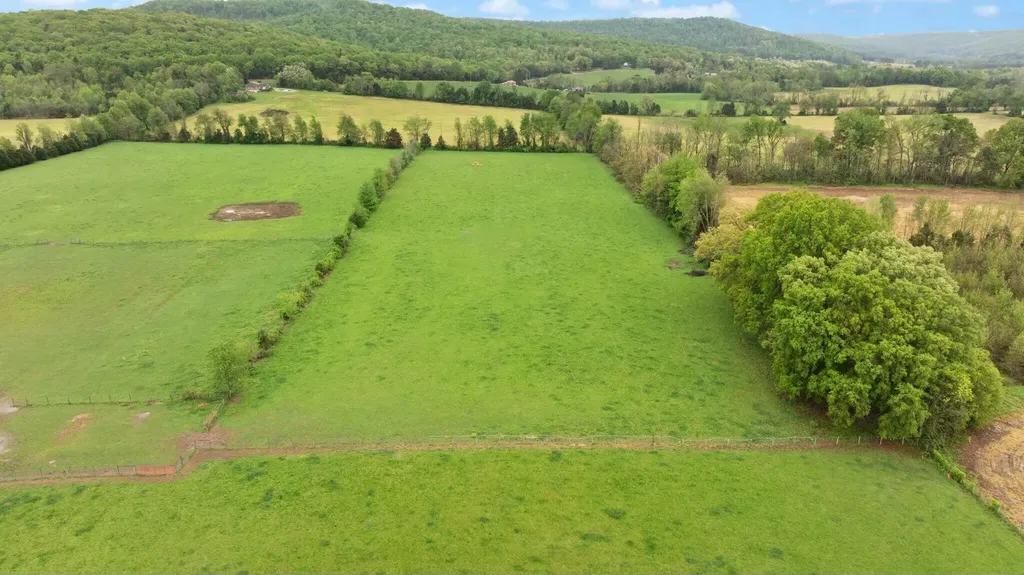 878 Horizon Loop Monticello KY 42633
