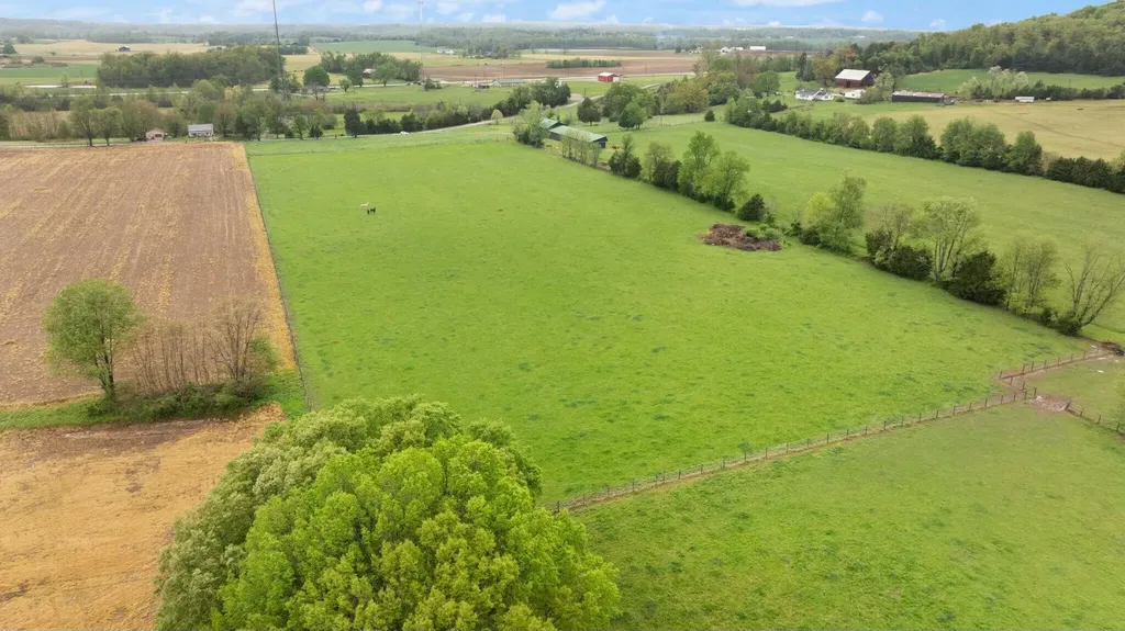 878 Horizon Loop Monticello KY 42633