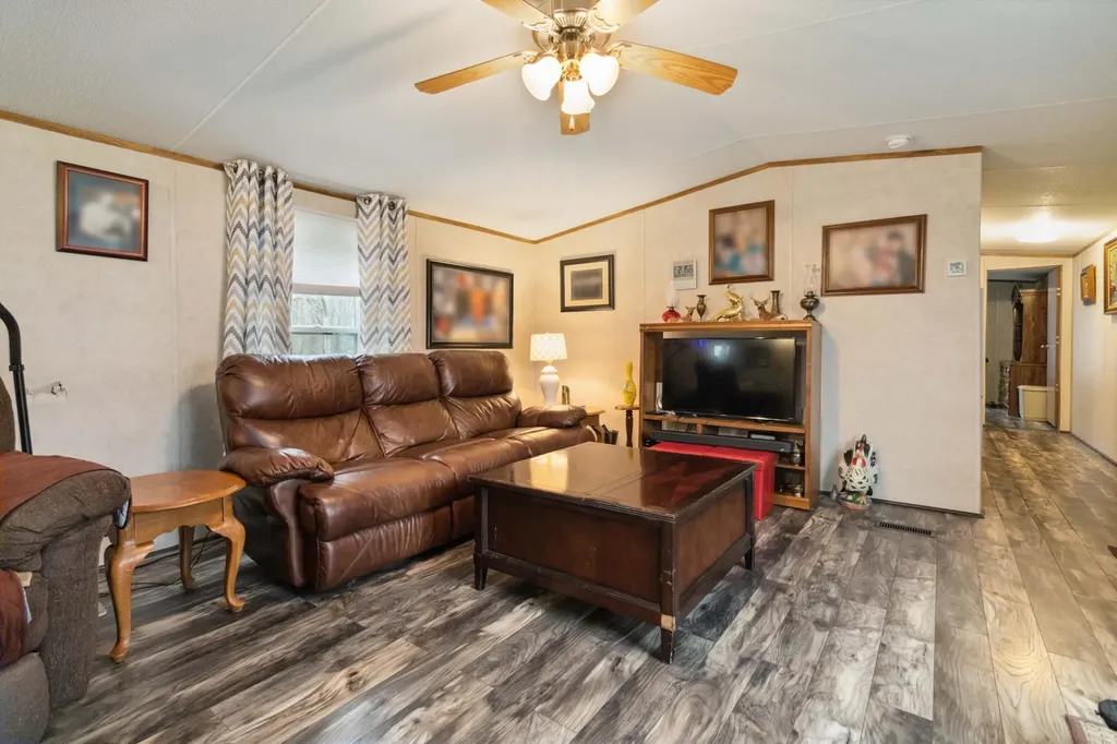 114 Ashlyn Way Nancy KY 42544