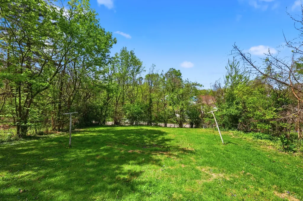 110 Ridgeway Drive Lancaster KY 40444