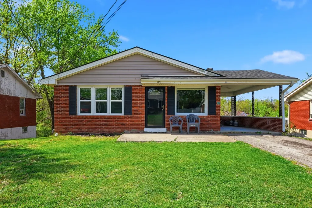 110 Ridgeway Drive Lancaster KY 40444
