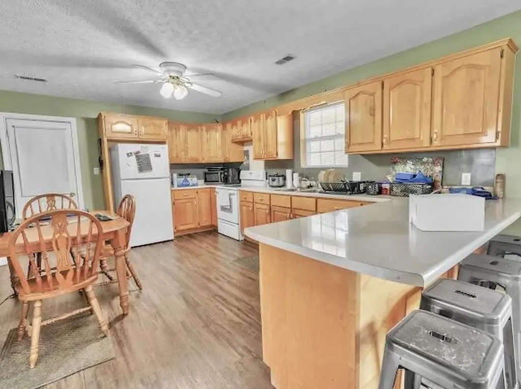 8690 Kentucky 1247 Eubank KY 42567