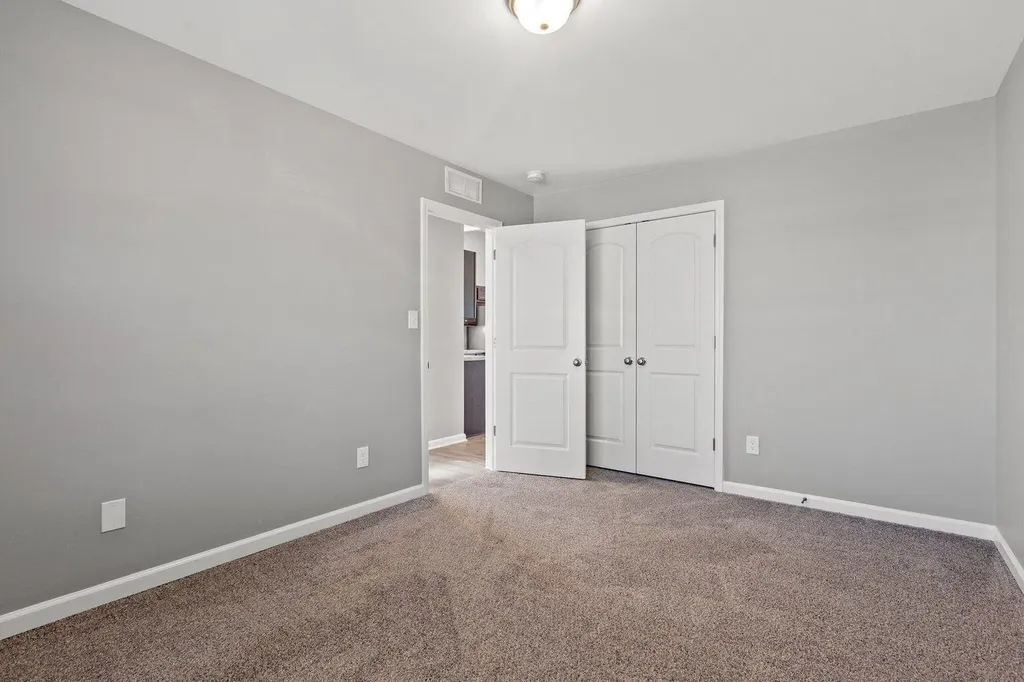 6084 Arbor Wds Way Richmond KY 40475