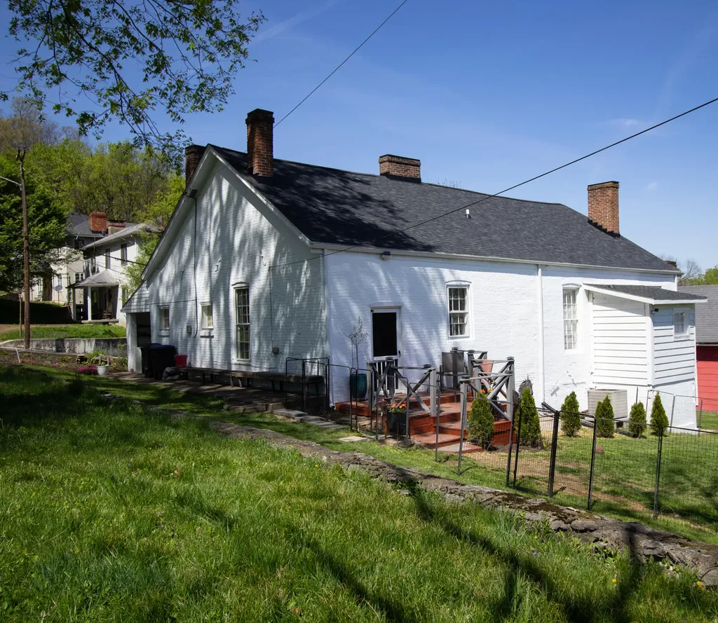 629 Woodland Avenue Frankfort KY 40601