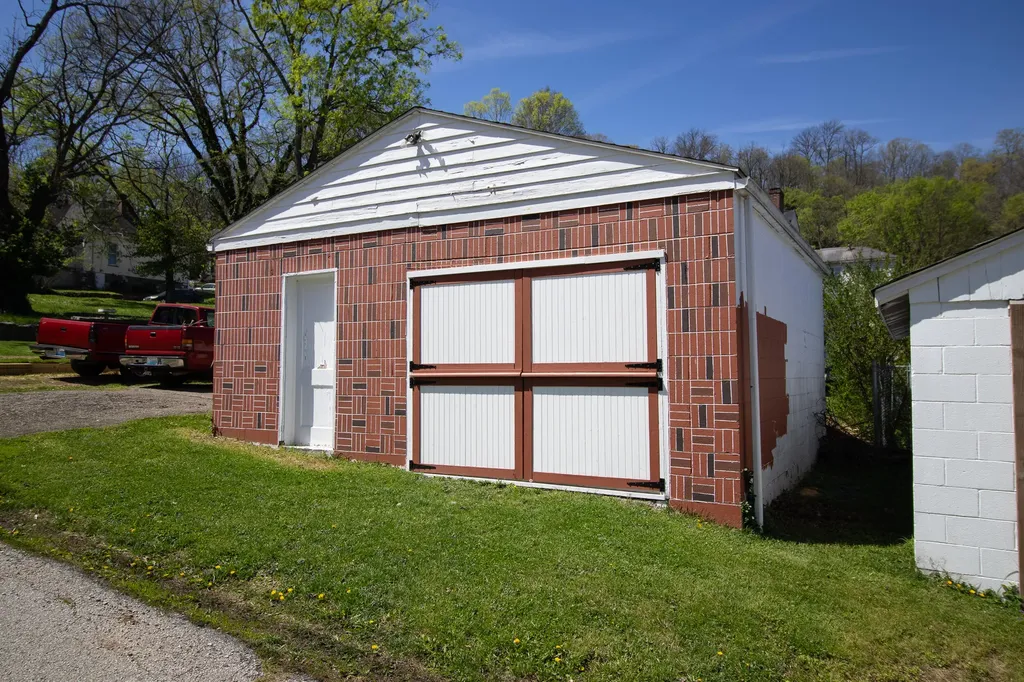 629 Woodland Avenue Frankfort KY 40601