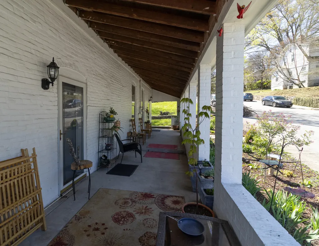 629 Woodland Avenue Frankfort KY 40601