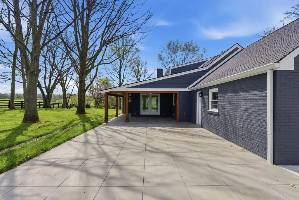 960 Inverness Road Frankfort KY 40601